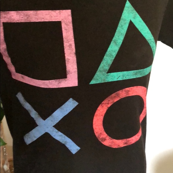 Sony PlayStation graphic t shirt. Small Size - Picture 3 of 4